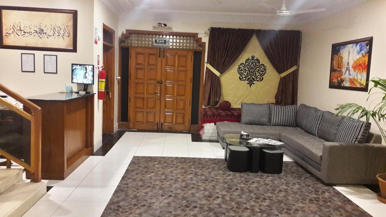 Hotel Seven 7 Karachi Exterior photo